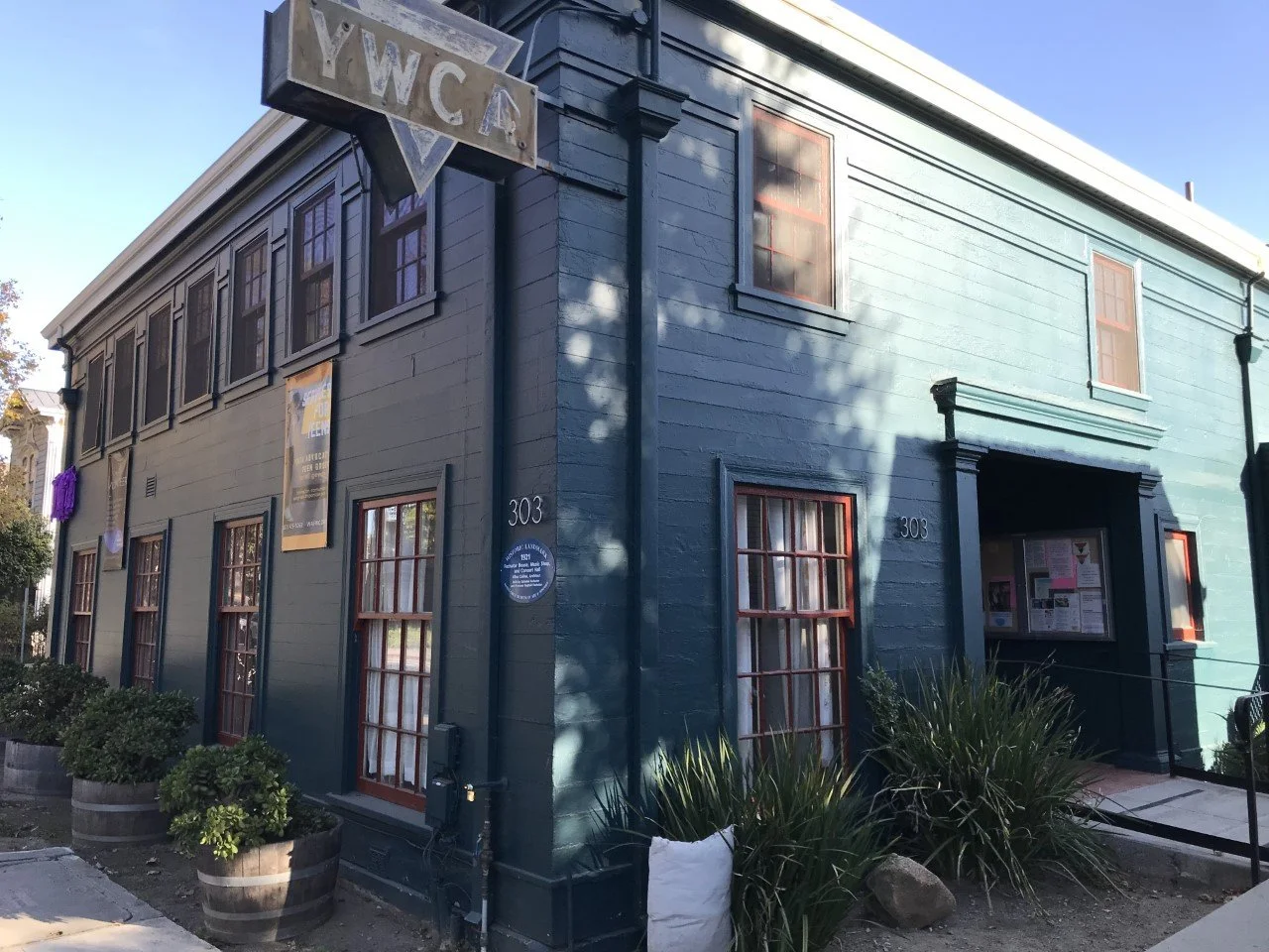 Walnut Avenue Family & Women's Center